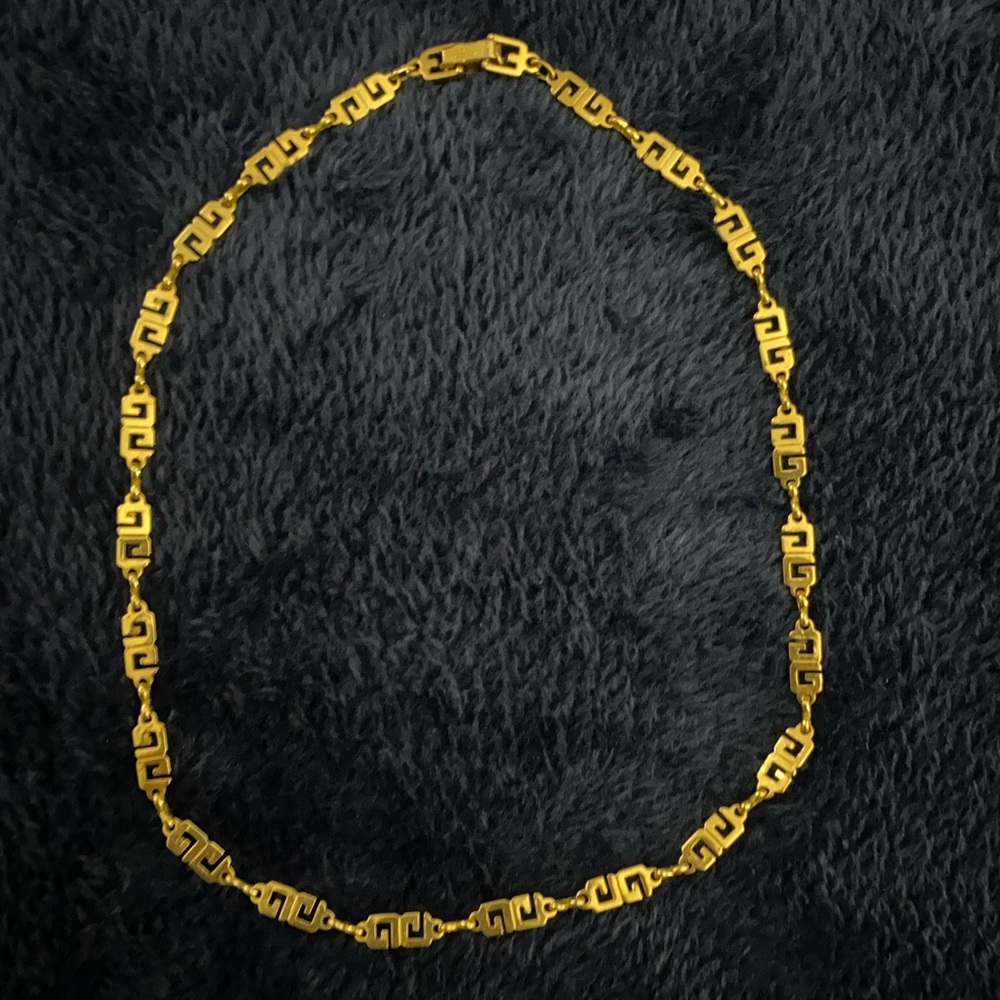 Givenchy Vintatage GG Gold Tone Necklace 16"